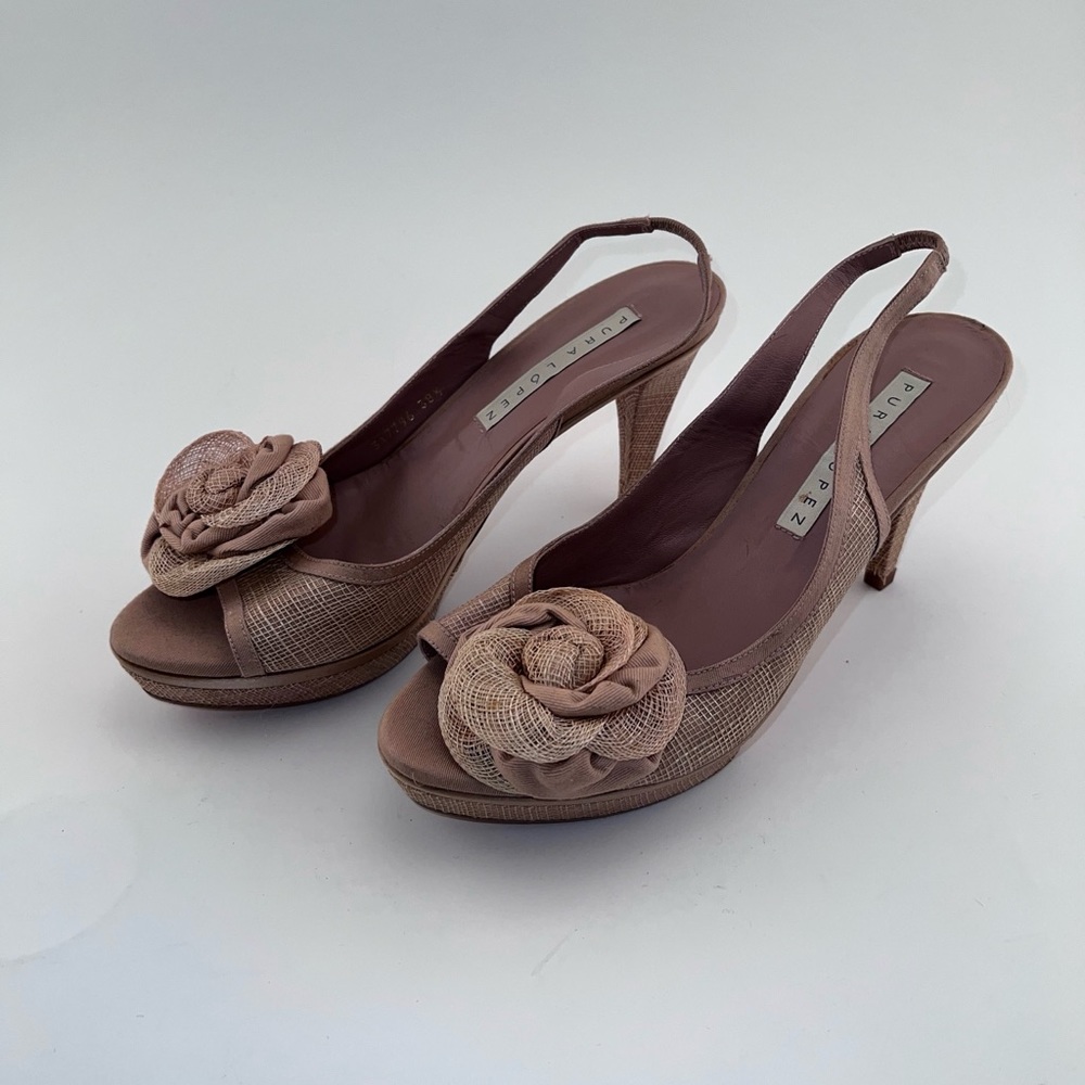 NWOB Pura Lopez Raffia Rosette Platform Slingbacks Size 38.5